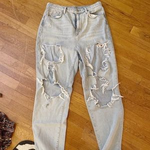 Urban Outfitters Mom Jeans